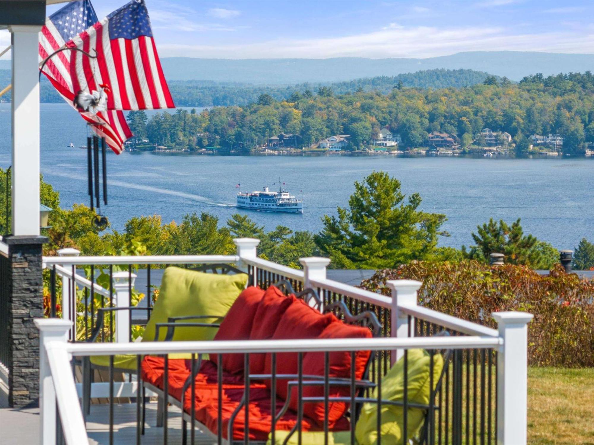 Grand View Resort Weirs Beach Exterior photo